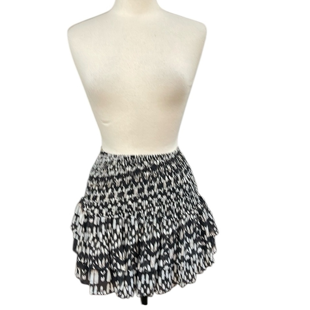 Townsen Elastic Smocked Drop Waist Mini Skirt SZ S Black White